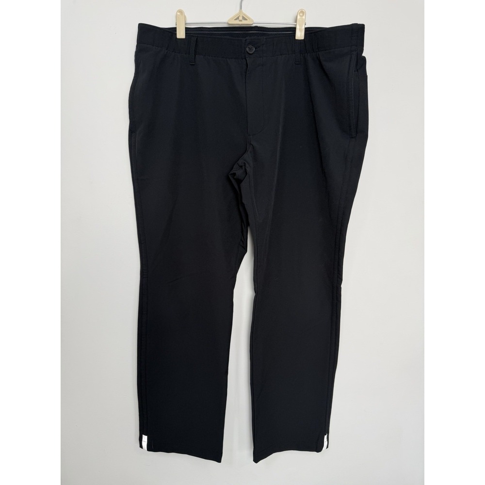 Under Armour Golf Pants Mens 42x30 Black Performance Stretch Lightweight Casual